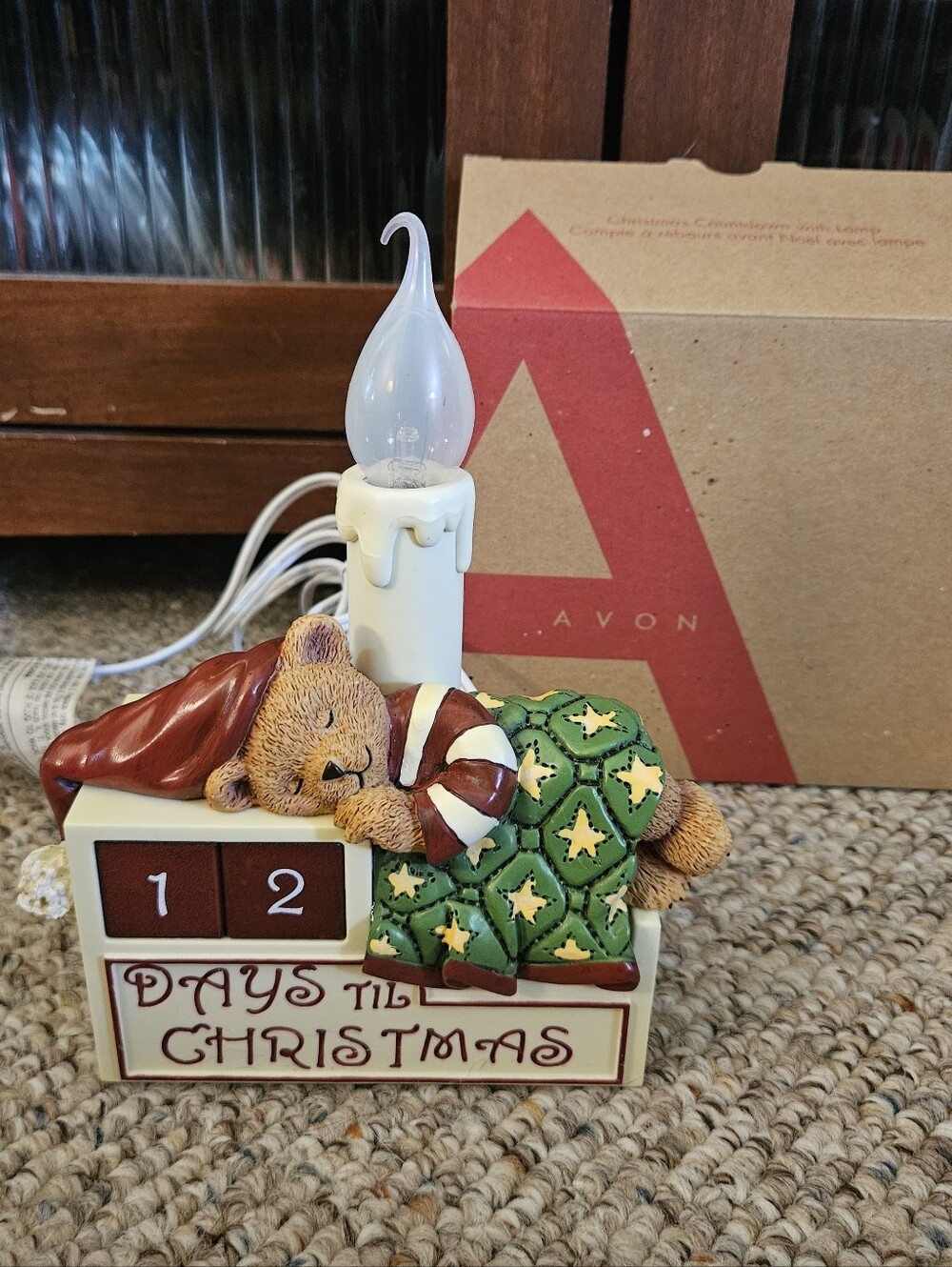 Avon 2008 Christmas Countdown With Lamp